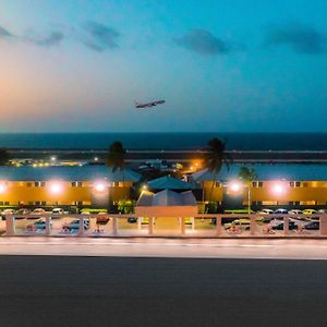 Curacao Airport Hotel